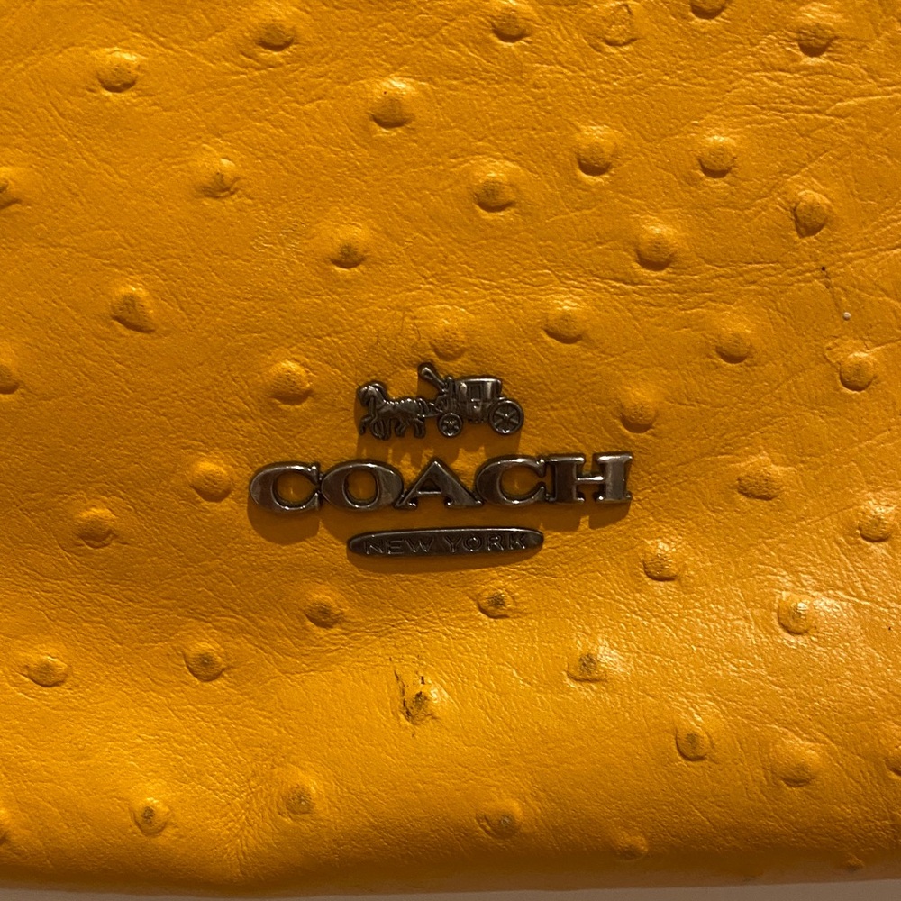 Authentic Coach Small “Ostrich” Crossbody Bag Mustard Quiet Luxury Designer - Picture 3 of 14